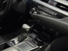 Lexus ES 2019 года