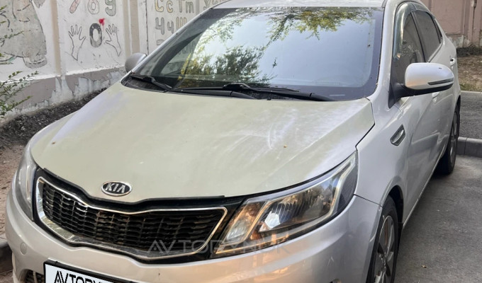 Kia Rio 2011 года