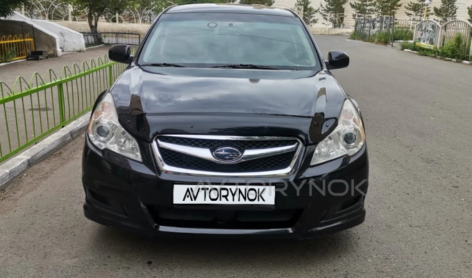 Subaru Legacy 2010 года