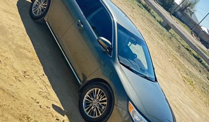 Toyota Camry 2014 года