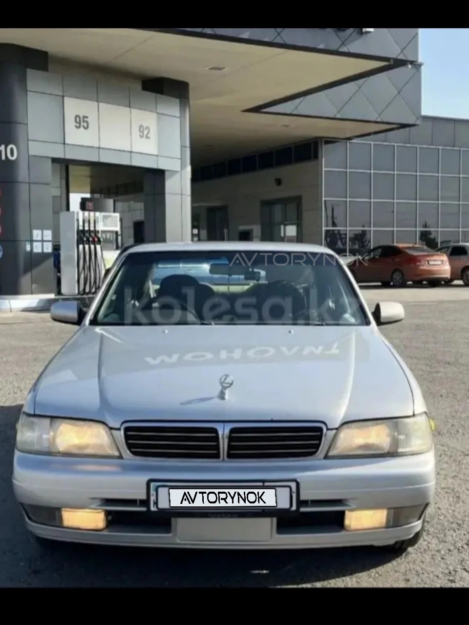 Nissan Laurel, 1996