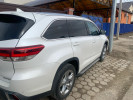Toyota Highlander 2017 года