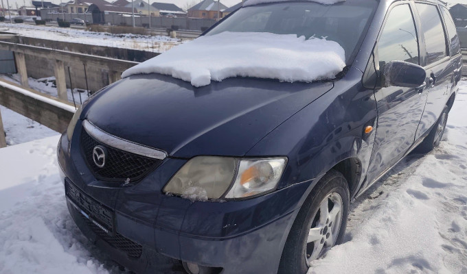 Mazda MPV 2002 года