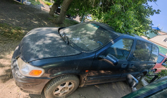 Opel Sintra 1999 года