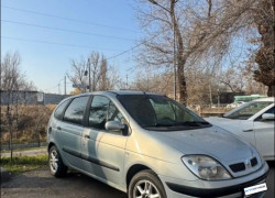 Renault Scenic 2002 года