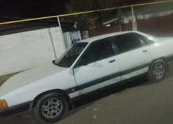 Audi 100 1988 года