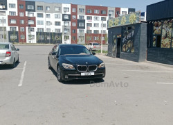 BMW 7 серия 2009 года