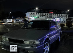Mitsubishi Galant 1993 года