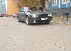BMW 5 серия 1990 года