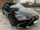 Lexus ES 2022 года