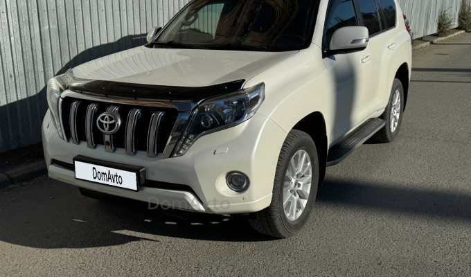 Toyota Land Cruiser Prado 2017 года