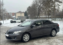 Toyota Corolla 2010 года