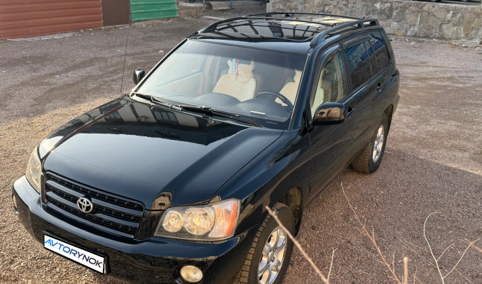 Toyota Highlander 2002 года