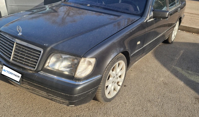 Mercedes-Benz S-Класс 1995 года