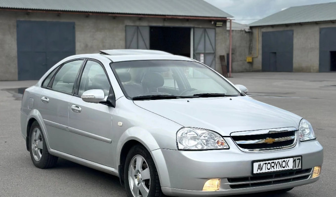 Chevrolet Lacetti 2005 года