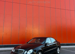 Mercedes-Benz E-Класс 2004 года