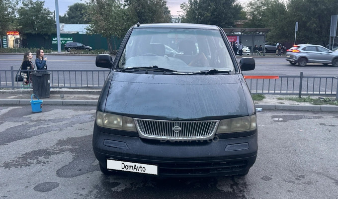 Nissan Largo 1996 года