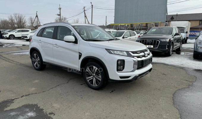 Mitsubishi ASX 2022 года