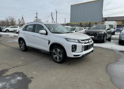 Mitsubishi ASX 2022 года