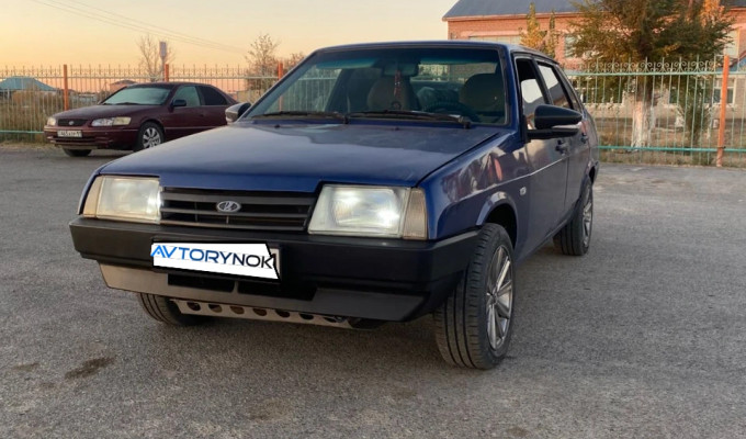 ВАЗ (Lada) 21099 2000 года