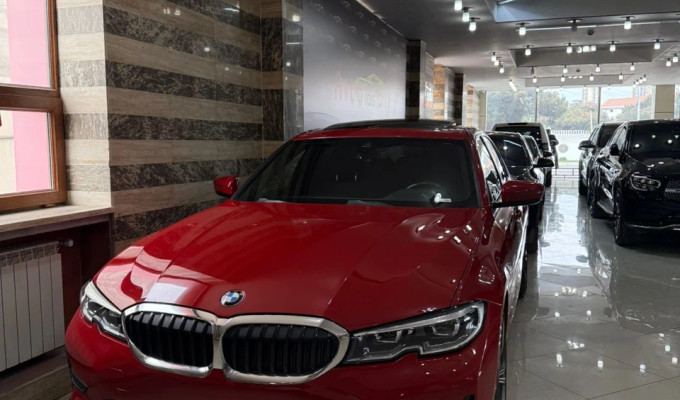 BMW 3 серия 2021 года