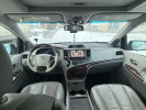 Toyota Sienna 2012 года