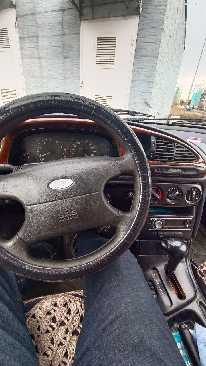 Ford Mondeo, 1997