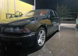 BMW 5 серия 1996 года