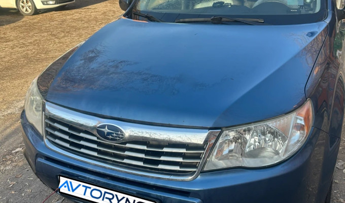 Subaru Forester 2010 года