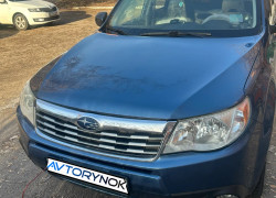 Subaru Forester 2010 года