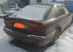 Mitsubishi Galant 1990 года