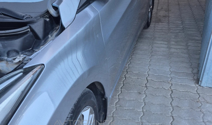 Hyundai Elantra 2014 года
