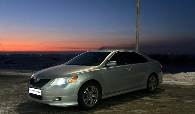 Toyota Camry 2007 года