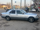 Mercedes-Benz E-Класс 1988 года