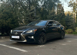 Lexus ES 2016 года