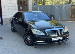 Mercedes-Benz S-Класс 2010 года