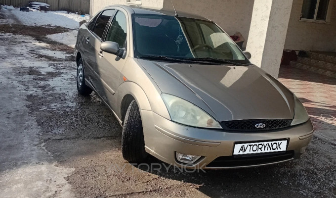 Ford Focus 2004 года