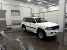 Mitsubishi Montero Sport 2000 года