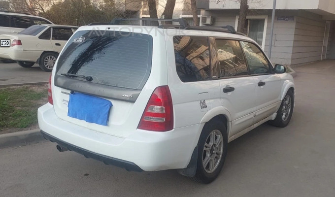Subaru Forester 2003 года