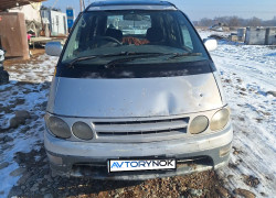 Toyota Estima Lucida 1997 года