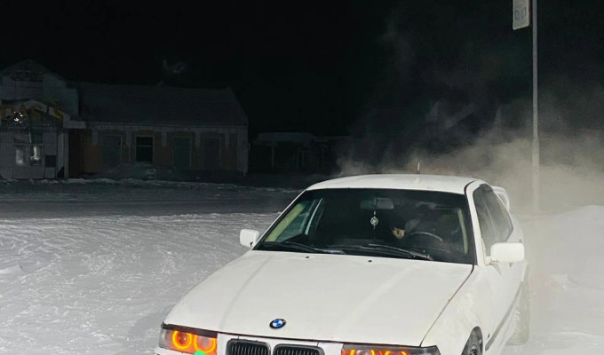BMW 3 серия 1991 года