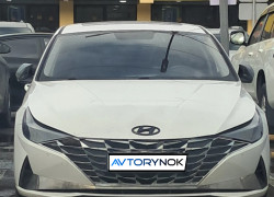 Hyundai Elantra 2023 года