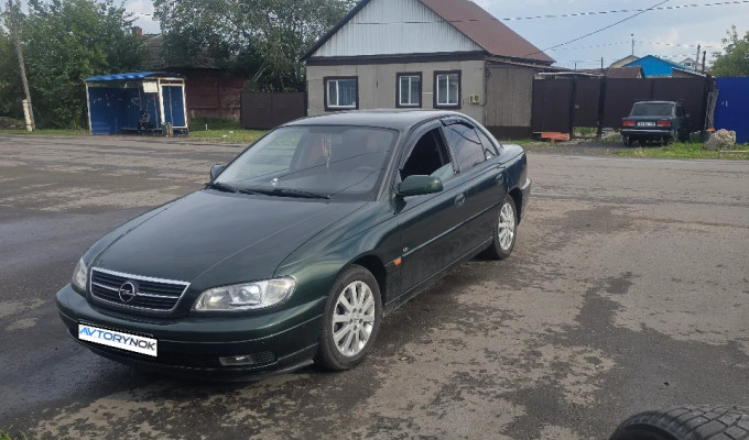 Opel Omega 2000 года