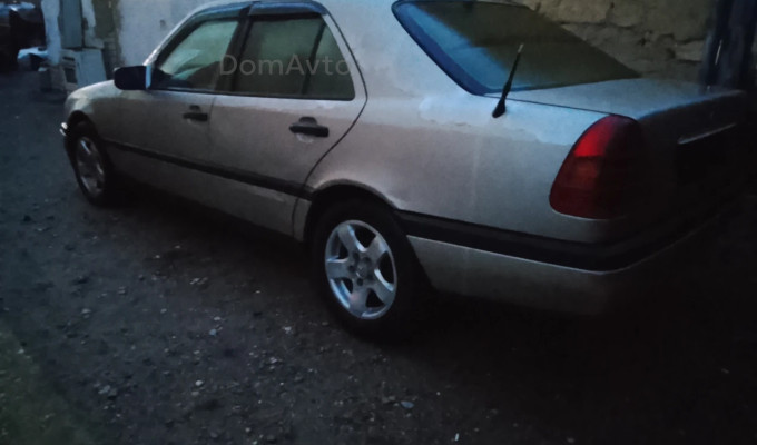 Mercedes-Benz C-Класс 1994 года