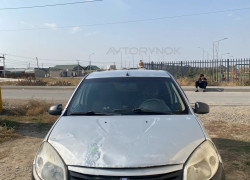 Renault Sandero 2013 года