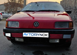Volkswagen Passat 1992 года