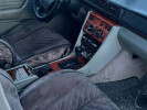 Mercedes-Benz E-Класс 1993 года