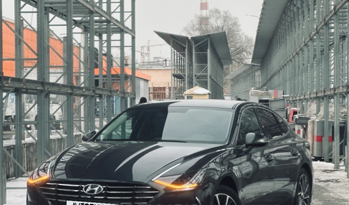 Hyundai Sonata 2022 года