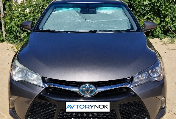 Toyota Camry 2016 года