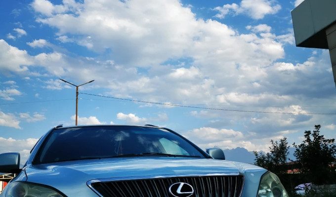 Lexus RX 2005 года